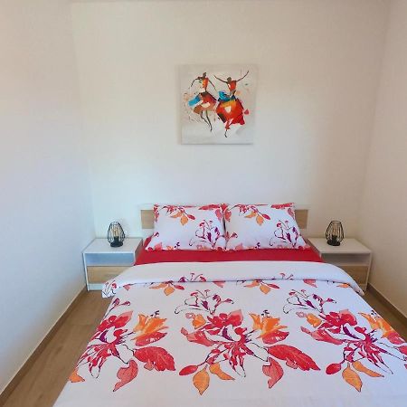 Apartment Libero Vodice Exterior foto